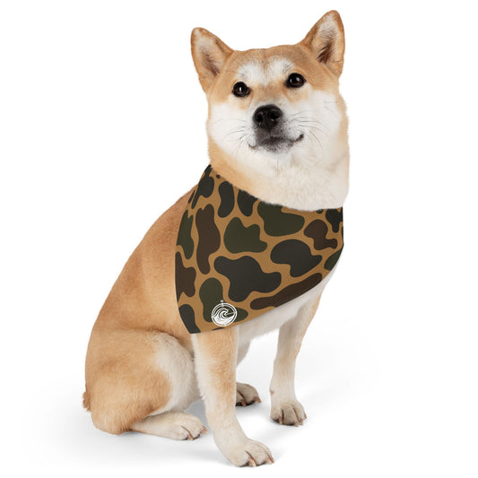 Vintage Woodland Camo Duck Bansana